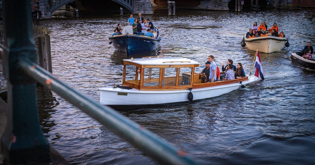 canal private tour