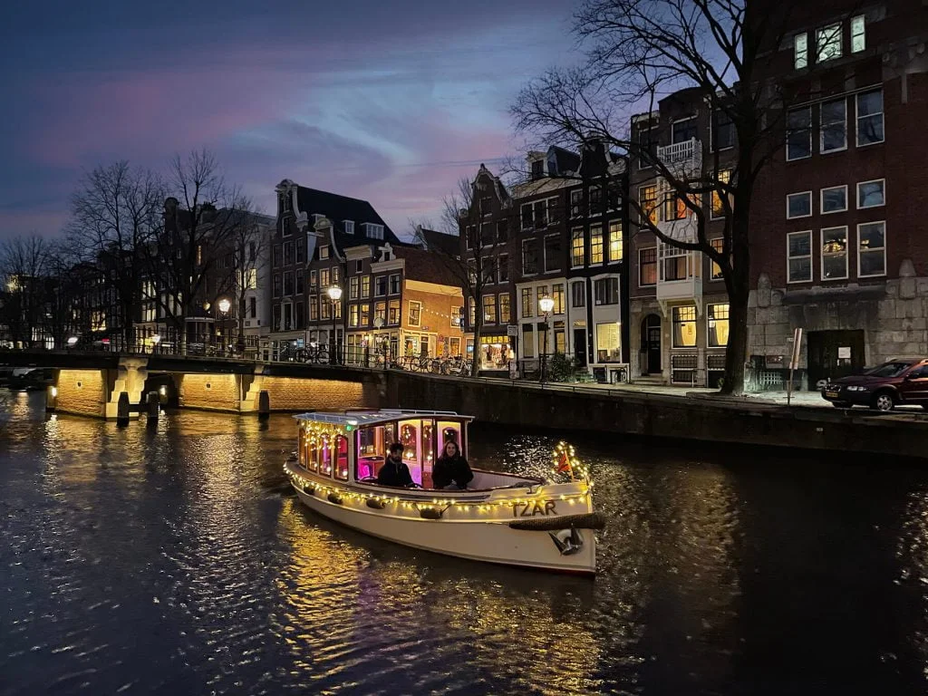 private canal cruise